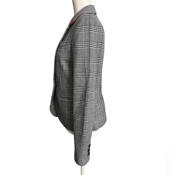 Merona Black and White Blazer Lined- Padded Shoulders Size 6 - Picture 3 of 7